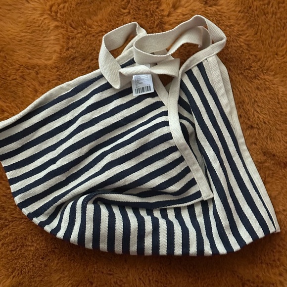 Striped bag NWOT - Picture 2 of 3